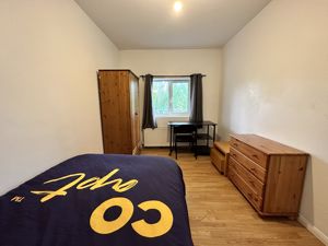 Photo 19- click for photo gallery